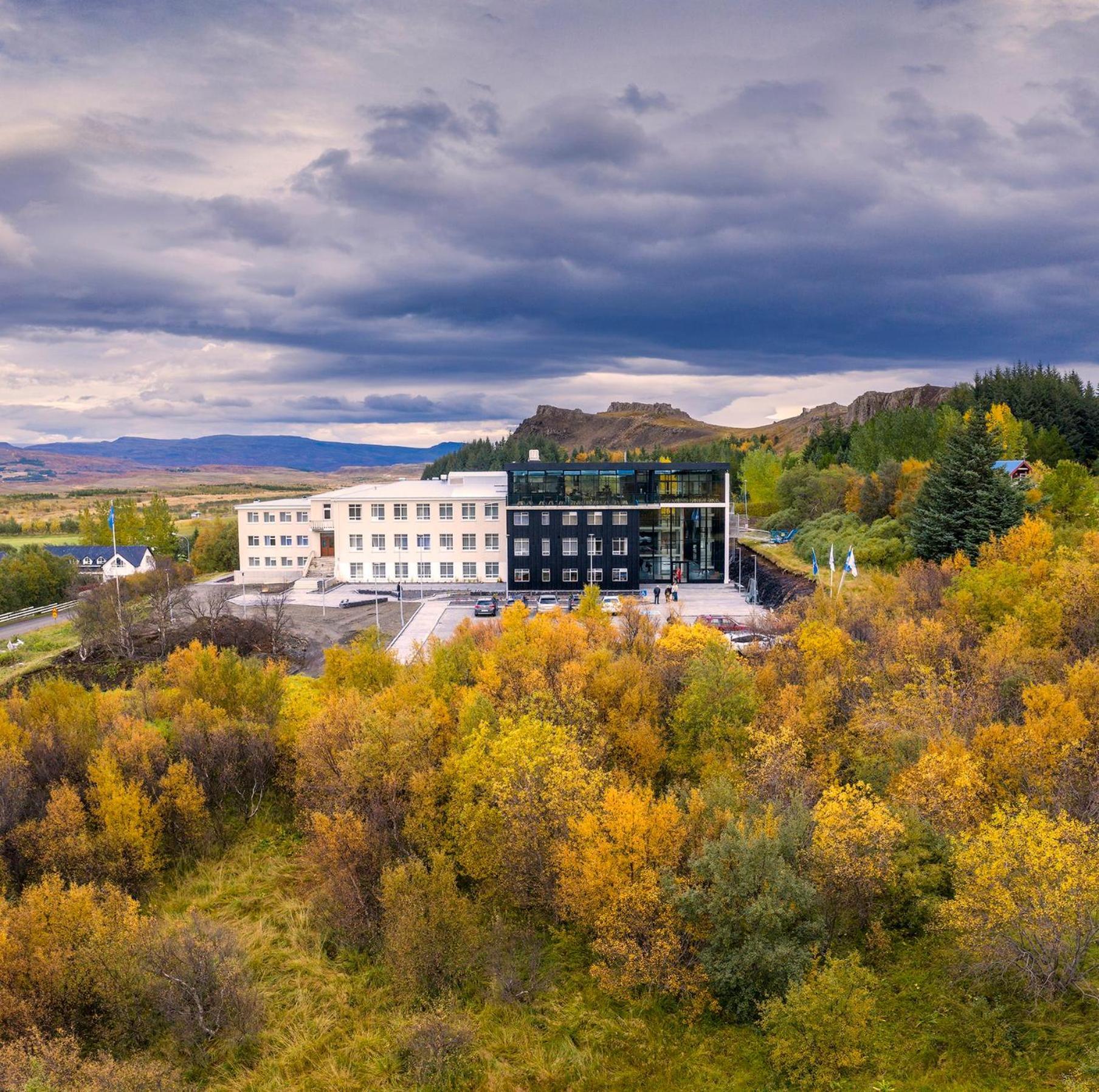 Hotel Varmaland Екстер'єр фото