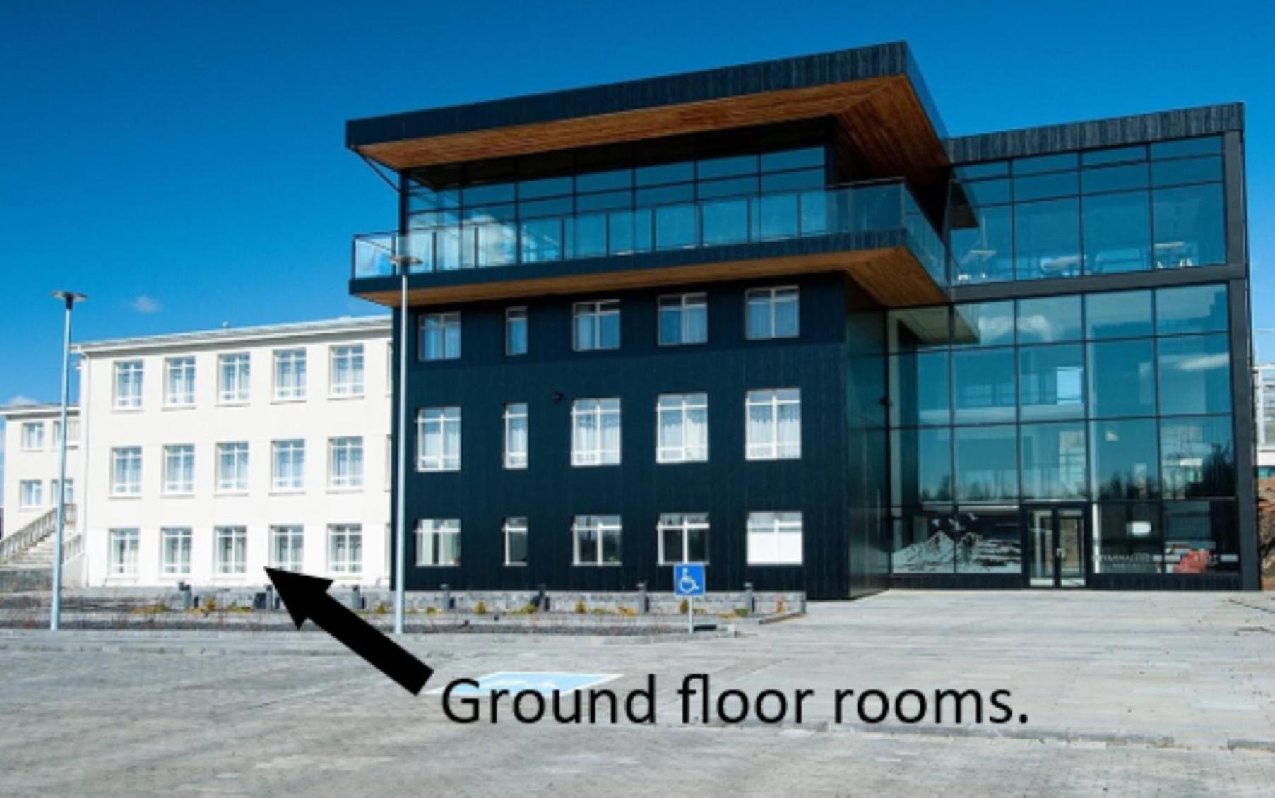 Hotel Varmaland Екстер'єр фото