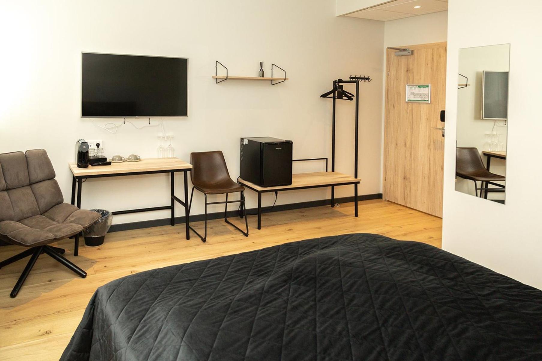 Hotel Varmaland Екстер'єр фото